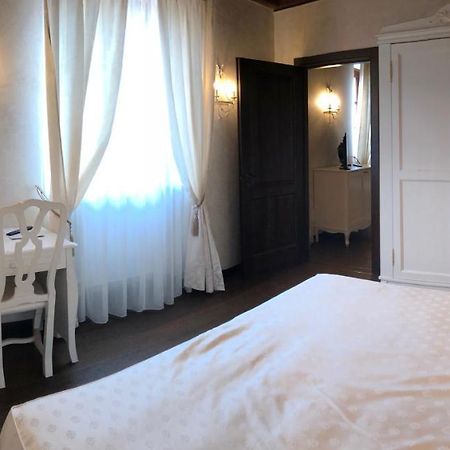 Relais Mondotella Pozzolengo Eksteriør bilde