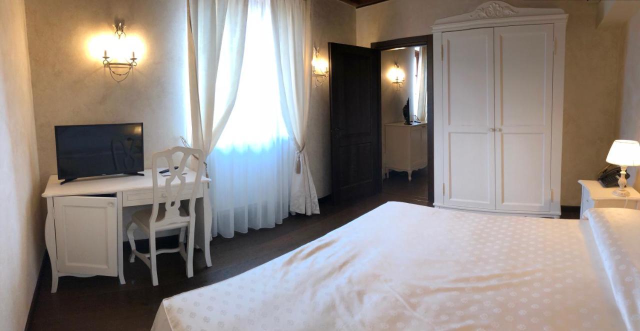Relais Mondotella Pozzolengo Eksteriør bilde