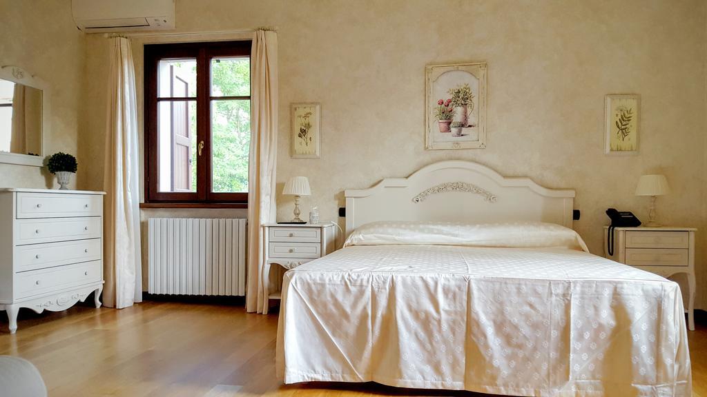 Relais Mondotella Pozzolengo Eksteriør bilde